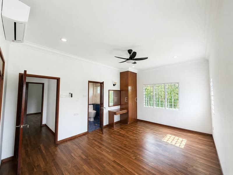 Rumah Banglo untuk Disewa di Leisure Farm (Gelang Patah) - Jin Teok - Bedroom - PropertyGuru.com.my