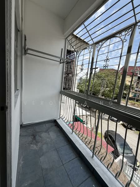 2.5-storey Terraced House for Sale in Taman Putra (Ampang) - Veronica Ng - PropertyGuru.com.my