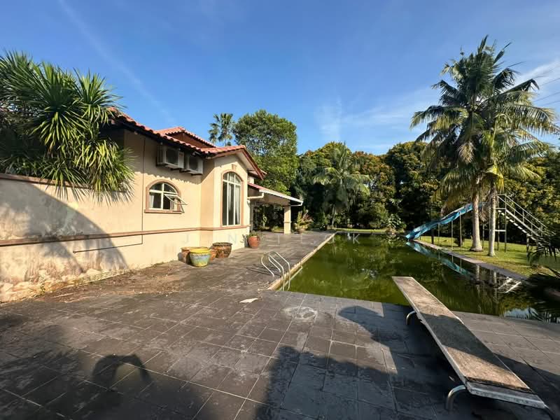 Rumah Banglo untuk Dijual di Leisure Farm (Gelang Patah) - Jin Teok - Exterior - PropertyGuru.com.my