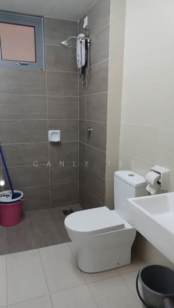 Servis Apartment untuk Disewa di Gravit8, Klang - Canly Tee - Bathroom - PropertyGuru.com.my