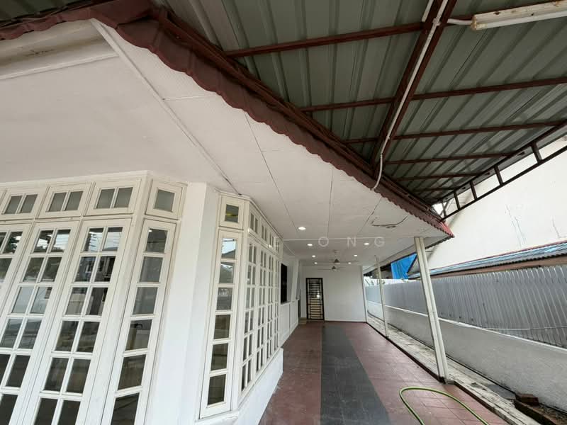 Bungalow for Sale in Taman Kebun Teh (Johor Bahru) - Joyce Ong - PropertyGuru.com.my