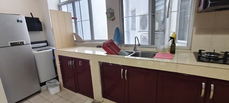 Kondominium untuk Disewa di Desa Putra - Cheryll How - Kitchen - PropertyGuru.com.my