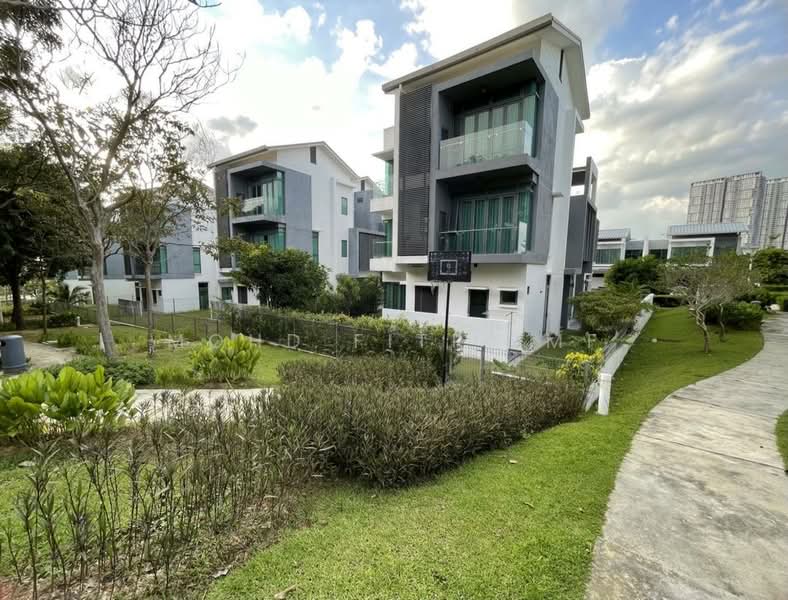 Bungalow for Sale in Cyberjaya (Selangor) - Mohd Fitri MF - Exterior - PropertyGuru.com.my