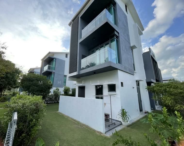 Bungalow for Sale in Cyberjaya (Selangor) - Mohd Fitri MF - Exterior - PropertyGuru.com.my