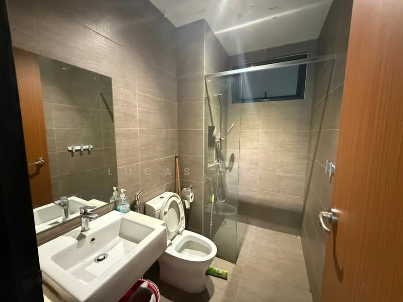 Service Residence for Rent at Citizen @ Old Klang Road - Lucas Chan - Bathroom - PropertyGuru.com.my