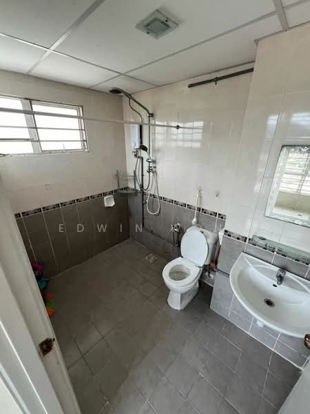 Condominium for Rent at Selayang Point - Edwin Wong - Bathroom - PropertyGuru.com.my