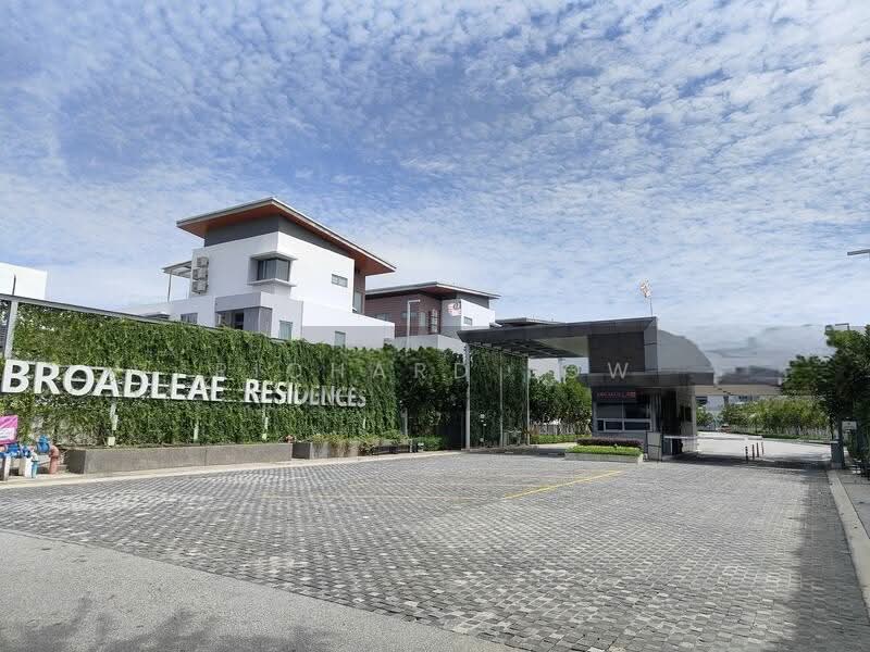 Untuk Dijual - Broadleaf Residences
