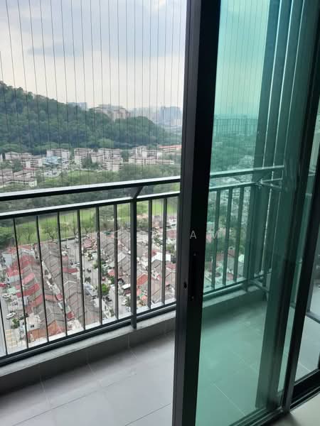 Servis Apartment untuk Disewa di M Luna - KC Tham - Balcony - PropertyGuru.com.my