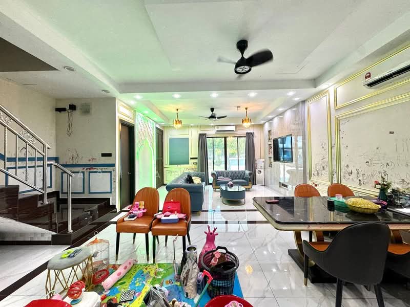 2-storey Terraced House for Sale in Sepang (Selangor) - Ashraff Daniel - Living Room - PropertyGuru.com.my