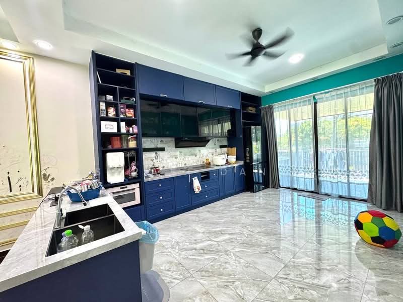 2-storey Terraced House for Sale in Sepang (Selangor) - Ashraff Daniel - Kitchen - PropertyGuru.com.my