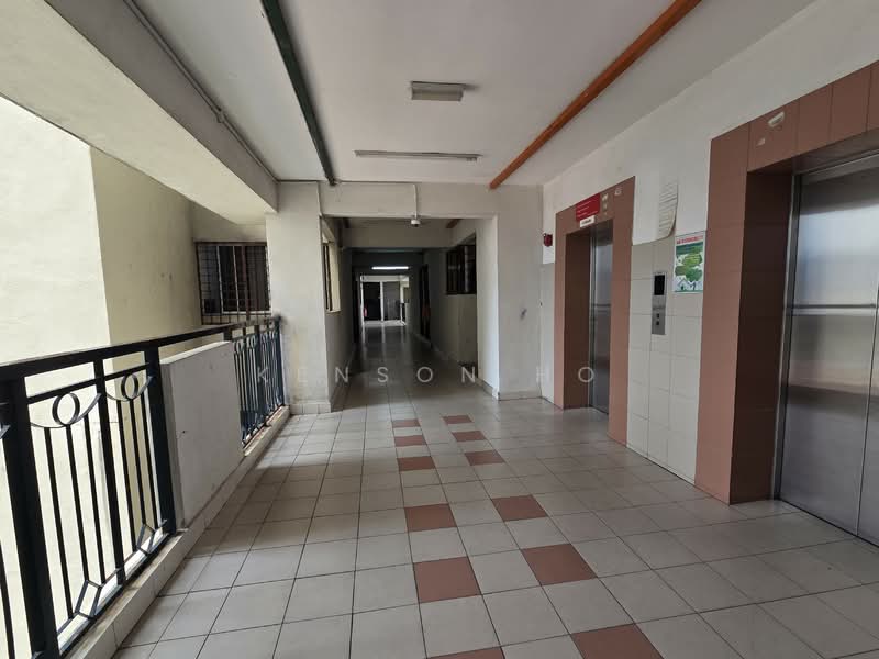 Condominium for Sale at Sri Ampang Mas Condominium - Kenson Ho - Corridor - PropertyGuru.com.my