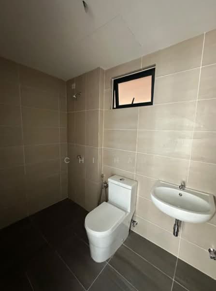 Service Residence for Rent at Parkland Residence - Chi Hau - Bathroom - PropertyGuru.com.my