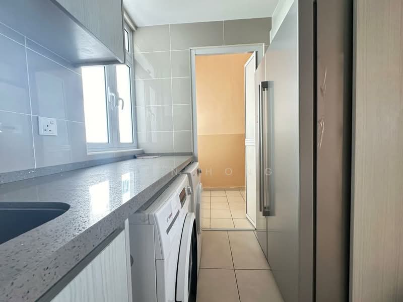 For Rent - Paradiso Nuova (Merak Kayangan)