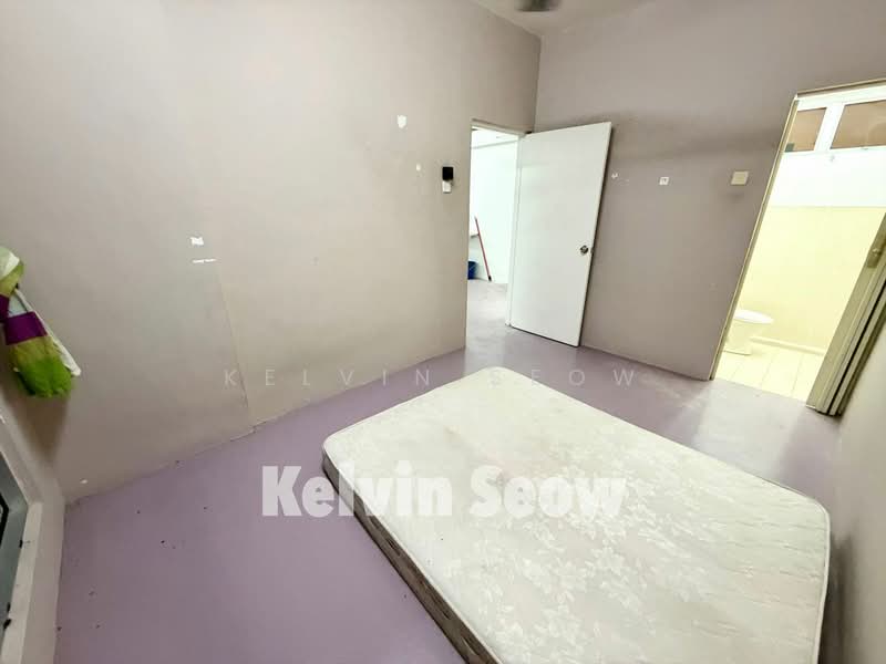 Pangsapuri untuk Disewa di Suria Vista Apartment - Kelvin Seow - Bedroom - PropertyGuru.com.my
