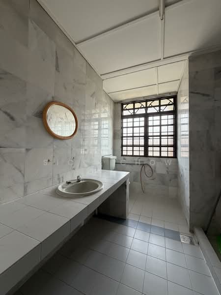 Rumah Teres 2 Tingkat untuk Disewa di Bukit Sungai Long 2 (Bandar Sungai Long) - Sicky Chow - Bathroom - PropertyGuru.com.my