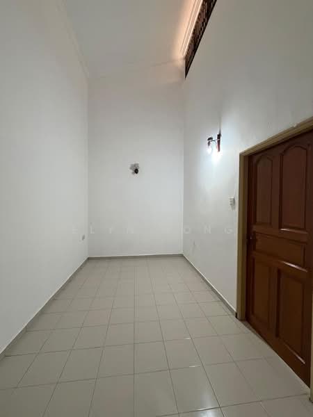 Untuk Disewa - Taman Tasek