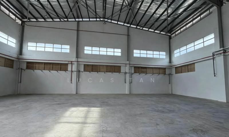 Detached Factory for Rent in Kampung Baru Sungai Buloh (Sungai Buloh) - Lucas Tan - Interior - PropertyGuru.com.my