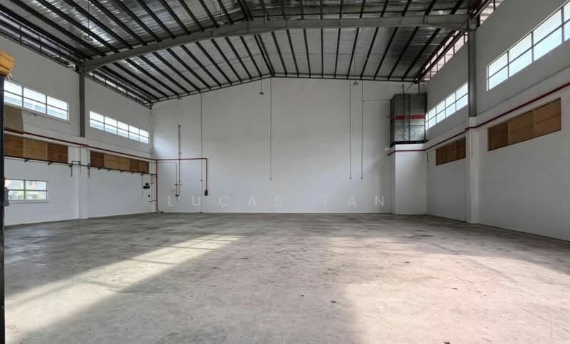 Detached Factory for Rent in Kampung Baru Sungai Buloh (Sungai Buloh) - Lucas Tan - Interior - PropertyGuru.com.my
