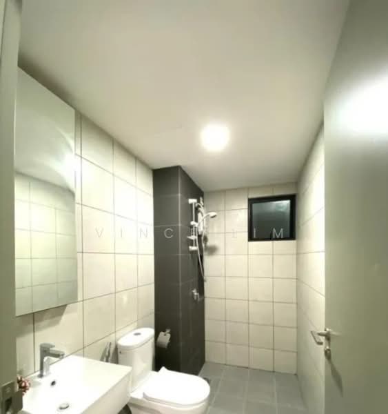 Servis Apartment untuk Disewa di D'Vervain - Vince Lim - Bathroom - PropertyGuru.com.my