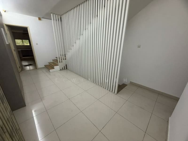 3.5-storey Terraced House for Sale in Taman Sri Hijau (Rawang) - Elwin Mah - Interior - PropertyGuru.com.my
