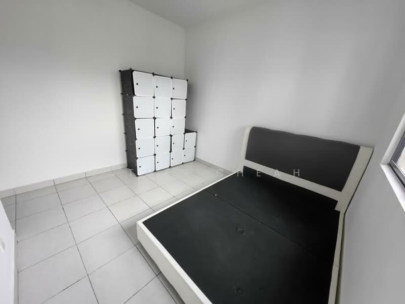 Service Residence for Sale at Flora Residency - Esther Cheah - Bedroom - PropertyGuru.com.my