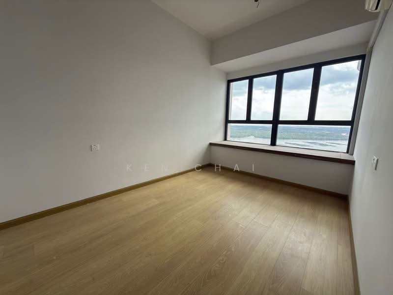 Kondominium untuk Dijual di Royal Strand @ Country Garden Danga Bay - Ken Chai - PropertyGuru.com.my