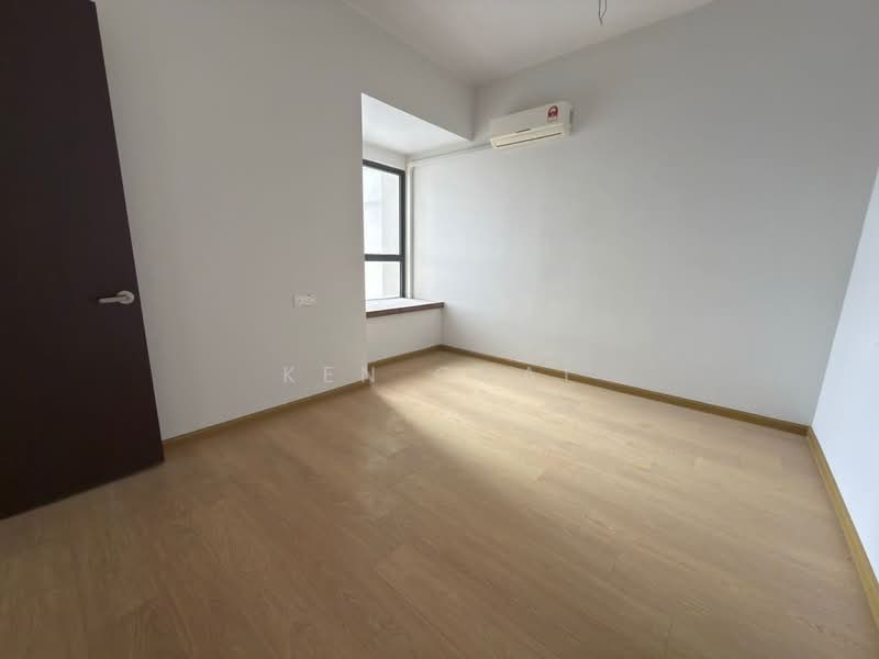 Kondominium untuk Dijual di Royal Strand @ Country Garden Danga Bay - Ken Chai - PropertyGuru.com.my