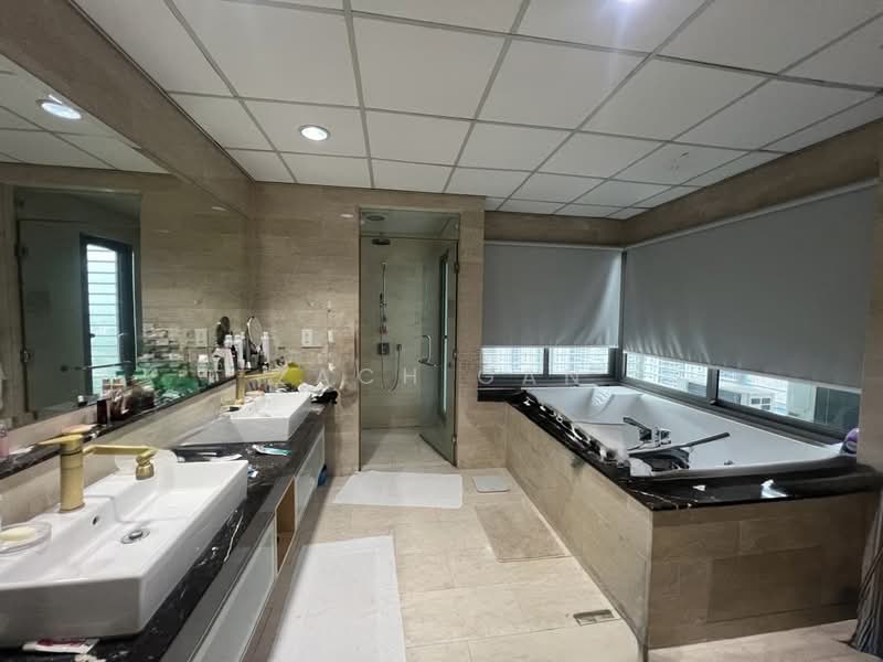 Kondominium untuk Dijual di 10 Mont Kiara @ MK10 - Zach Gan - Bathroom - PropertyGuru.com.my