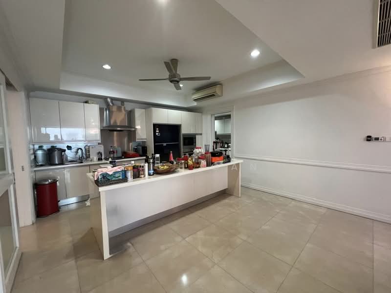 Kondominium untuk Dijual di 10 Mont Kiara @ MK10 - Zach Gan - Kitchen - PropertyGuru.com.my
