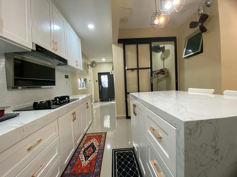 2-storey Terraced House for Sale in Bandar Saujana Putra (Tanjong Duabelas) - Miki You - Kitchen - PropertyGuru.com.my