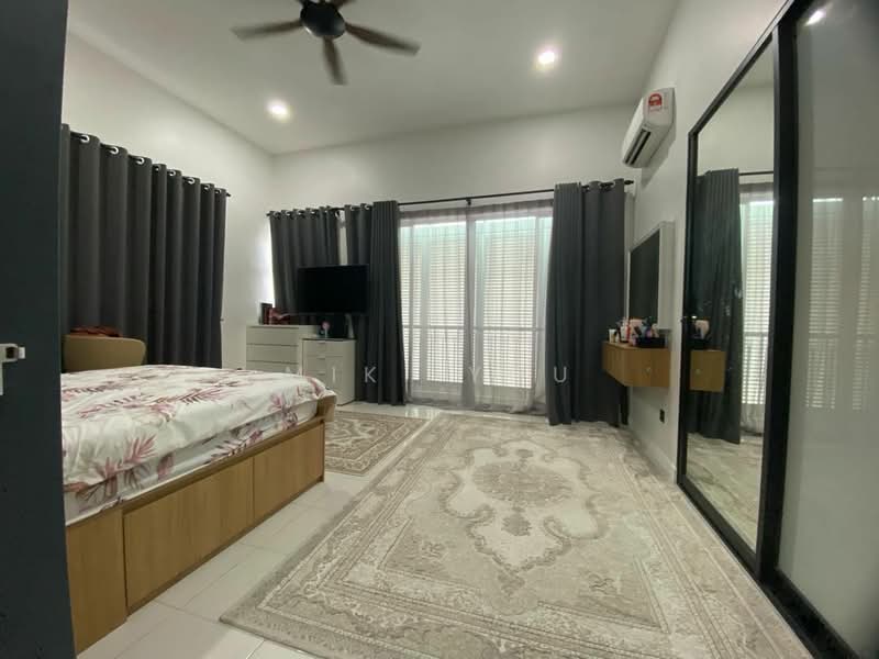 2-storey Terraced House for Sale in Bandar Saujana Putra (Tanjong Duabelas) - Miki You - Bedroom - PropertyGuru.com.my