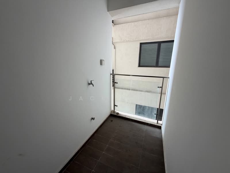 Kondominium untuk Dijual di Amberside @ Country Garden Danga Bay - Jack Liew - PropertyGuru.com.my