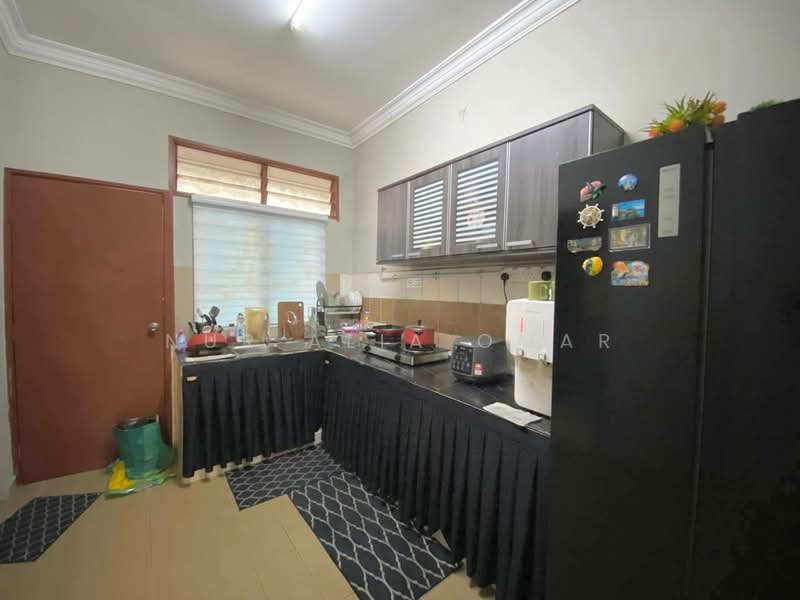 2-storey Terraced House for Sale in Kampung Perepat (Kapar) - Nur Alia Omar - Kitchen - PropertyGuru.com.my