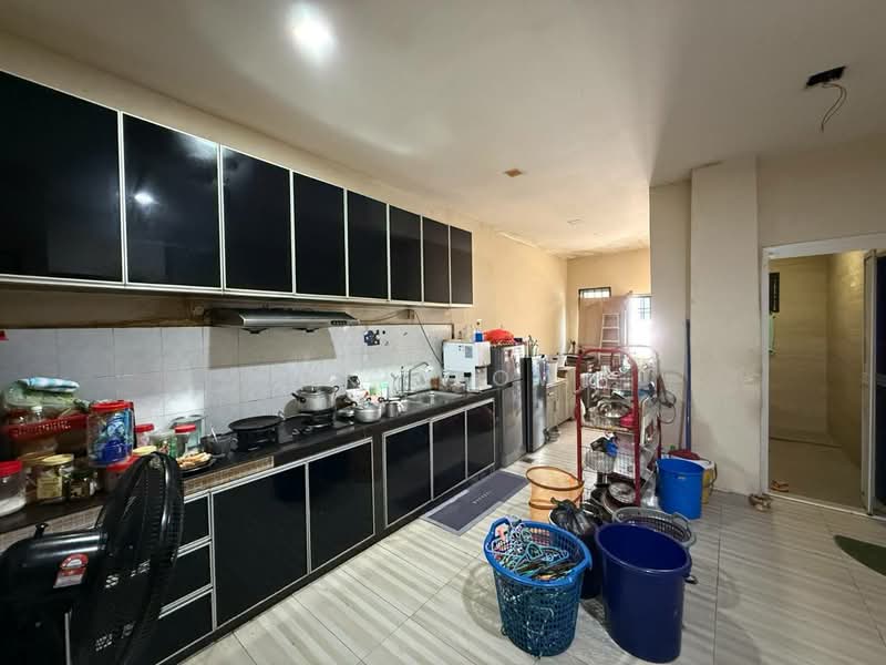 Rumah Teres 2 Tingkat untuk Dijual di Taman Desa Jaya (Johor Bahru) - Ck Leow - Kitchen - PropertyGuru.com.my