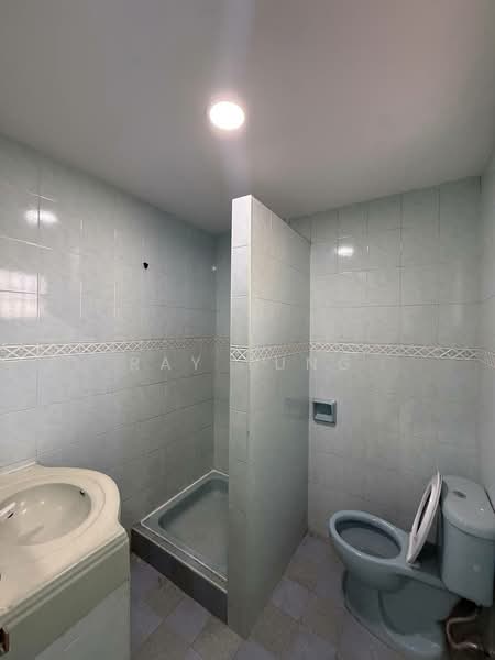 2-storey Terraced House for Rent in Taman Sentosa (Johor Bahru) - Ray Tung - Bathroom - PropertyGuru.com.my