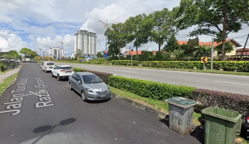 Shop for Sale in Johor Bahru (Johor) - Joanna Koo - Exterior - PropertyGuru.com.my