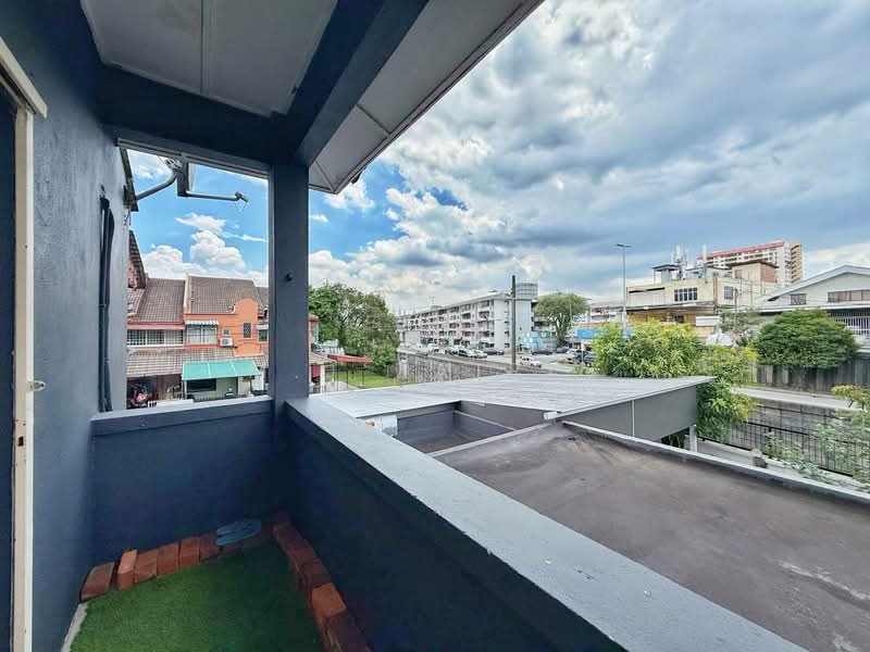 Untuk Dijual - Townhouse Pandan Indah