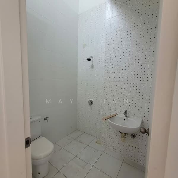 2-storey Terraced House for Sale in Eco Majestic (Semenyih) - May Chan - Bathroom - PropertyGuru.com.my