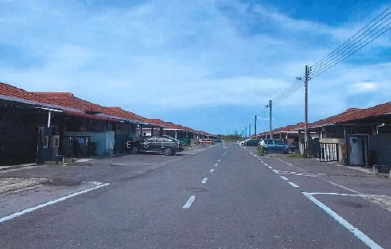 1-storey Terraced House for Sale in Kuching (Sarawak) - Leslie Low - Exterior - PropertyGuru.com.my