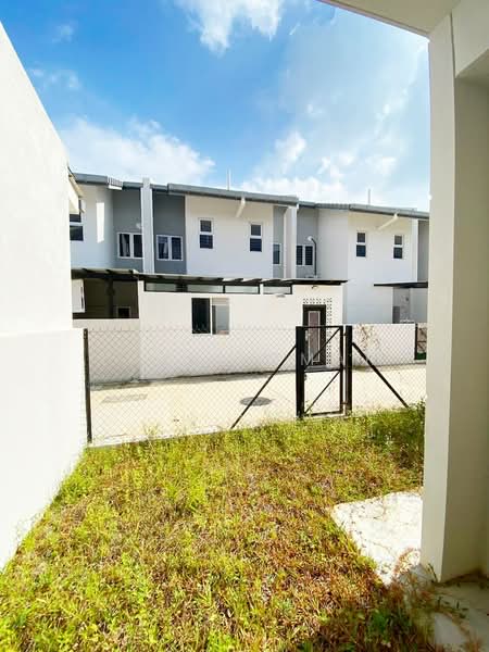 2-storey Terraced House for Sale in Bandar Serenia (Dengkil) - Fazri Omar - PropertyGuru.com.my
