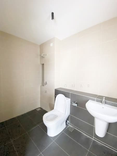 2-storey Terraced House for Sale in Bandar Serenia (Dengkil) - Fazri Omar - PropertyGuru.com.my