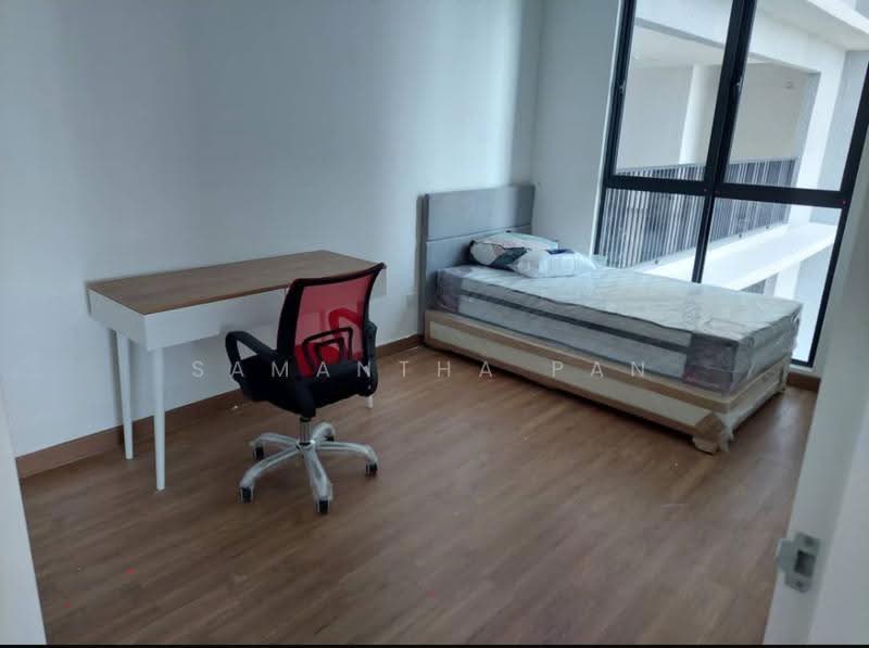 Kediaman Servis untuk Dijual di AraTre' Residences - Samantha Pan - Bedroom - PropertyGuru.com.my