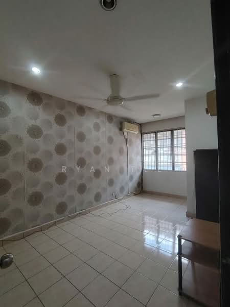 Terraced House for Sale in Taman Seri Minang (Cheras) - Ryan Tee - Living Room - PropertyGuru.com.my