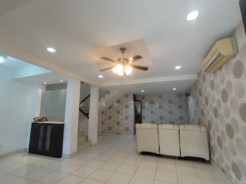 Terraced House for Sale in Taman Seri Minang (Cheras) - Ryan Tee - Living Room - PropertyGuru.com.my