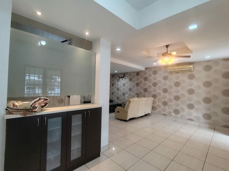 Terraced House for Sale in Taman Seri Minang (Cheras) - Ryan Tee - Living Room - PropertyGuru.com.my