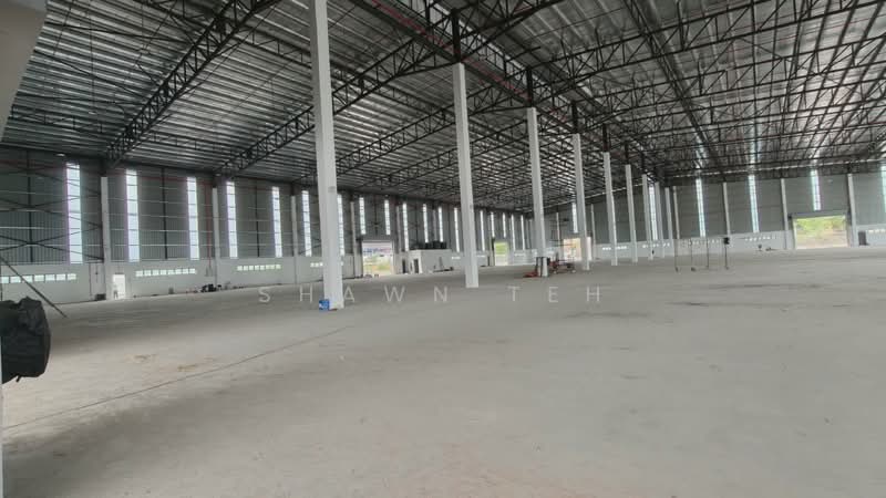 Warehouse for Rent in Taman Perindustrian Ayer Keroh (Bukit Katil) - Shawn Teh - Interior - PropertyGuru.com.my
