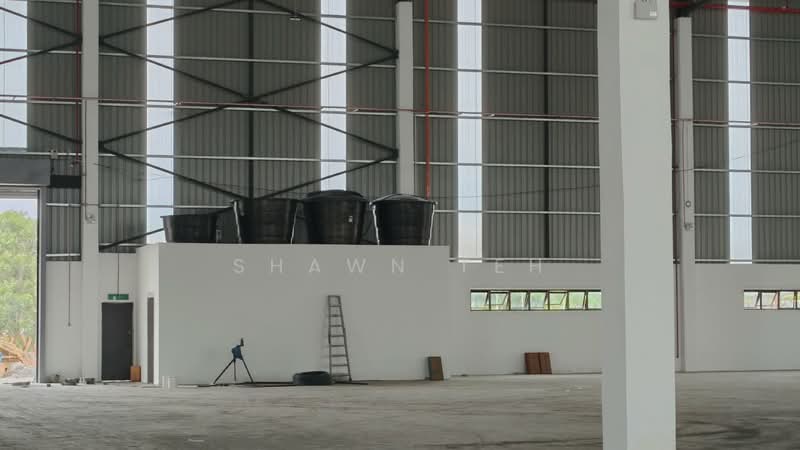 Warehouse for Rent in Taman Perindustrian Ayer Keroh (Bukit Katil) - Shawn Teh - Interior - PropertyGuru.com.my