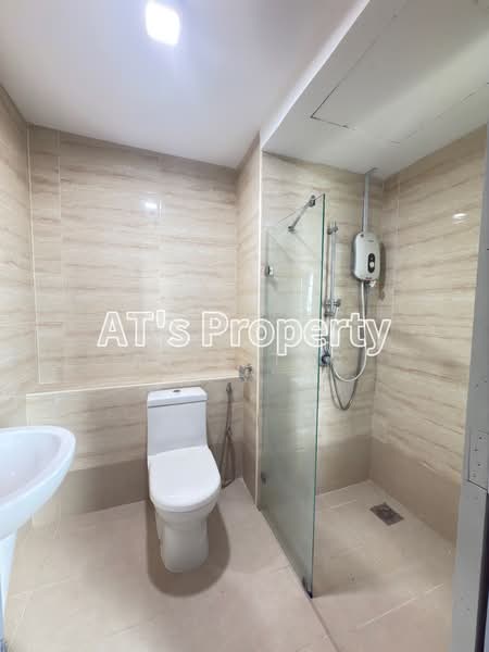Condominium for Sale at Lido Avenue - Avis Teo - Bathroom - PropertyGuru.com.my