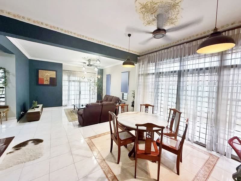 Semi-Detached House for Sale in Taman D'Utama (Johor Bahru) - Seri Wangi - PropertyGuru.com.my