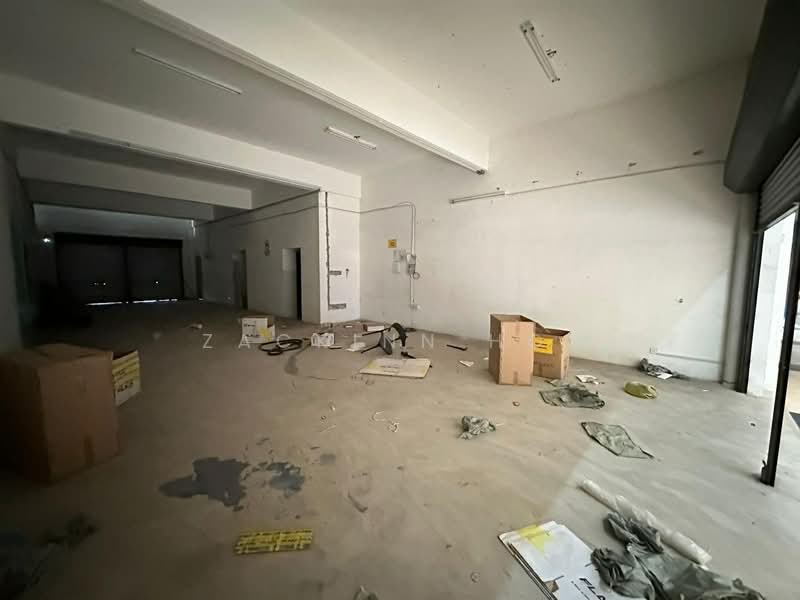 For Sale - Convenient Location Good Value 3 Sty Shoplot Taman Klang Sentra Klang